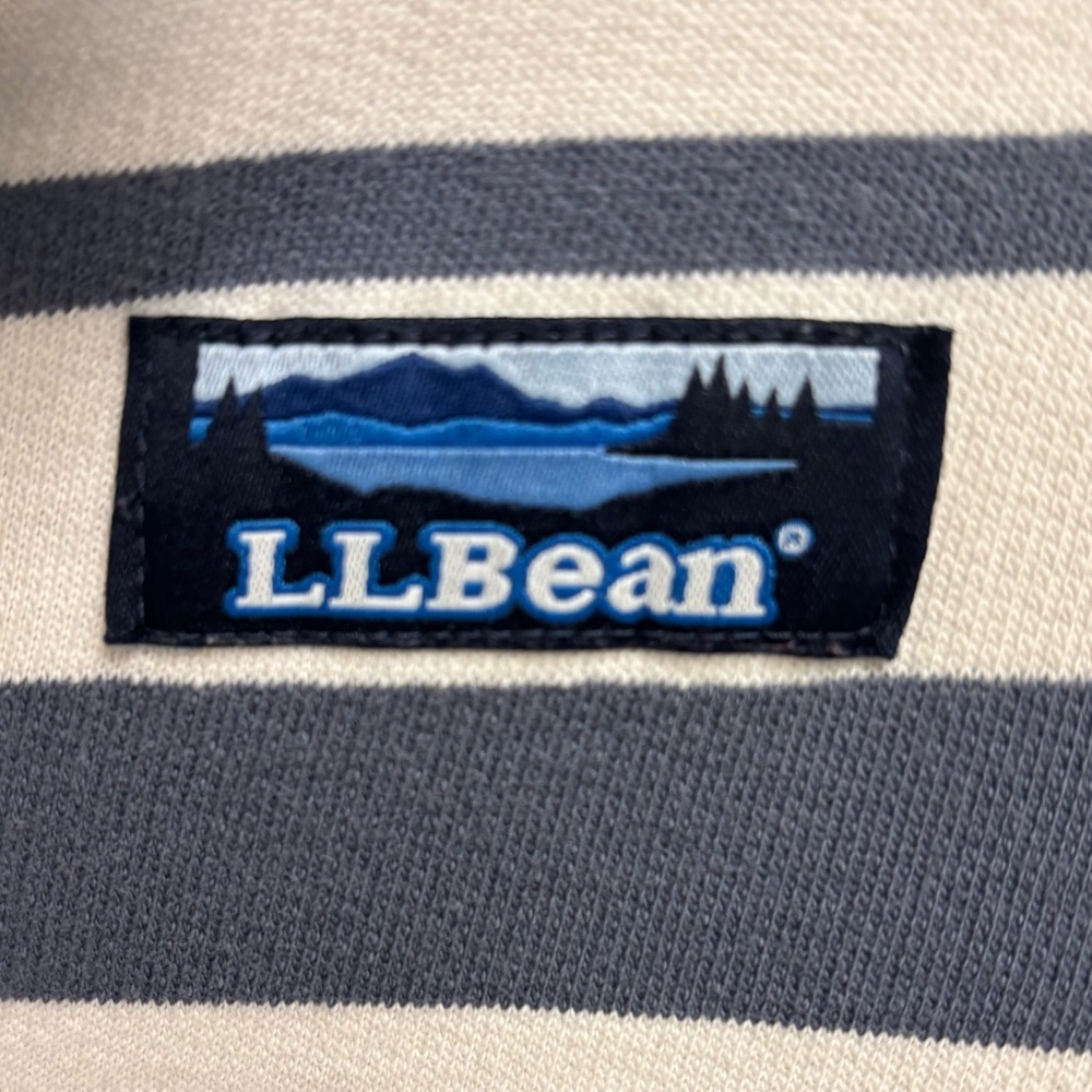 L.L. Bean Women’s Pullover Sweatshirt Quarter Button Small Blue and White Stripe - Picture 4 of 9